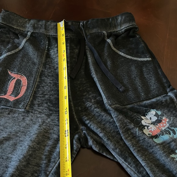 Disney sweatpants/joggers pants washed black lightweight knit size medium - Picture 12 of 16